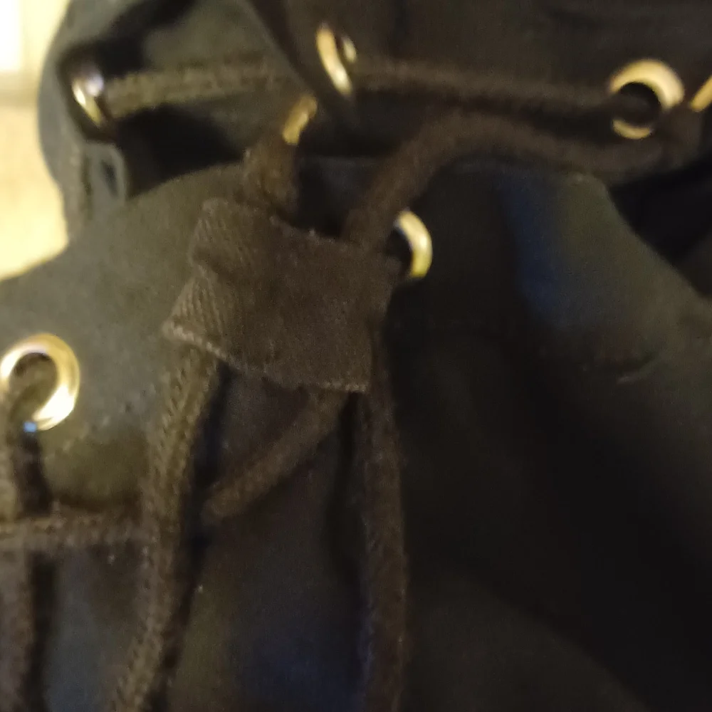 VS Backpack - Picture 5 of 9